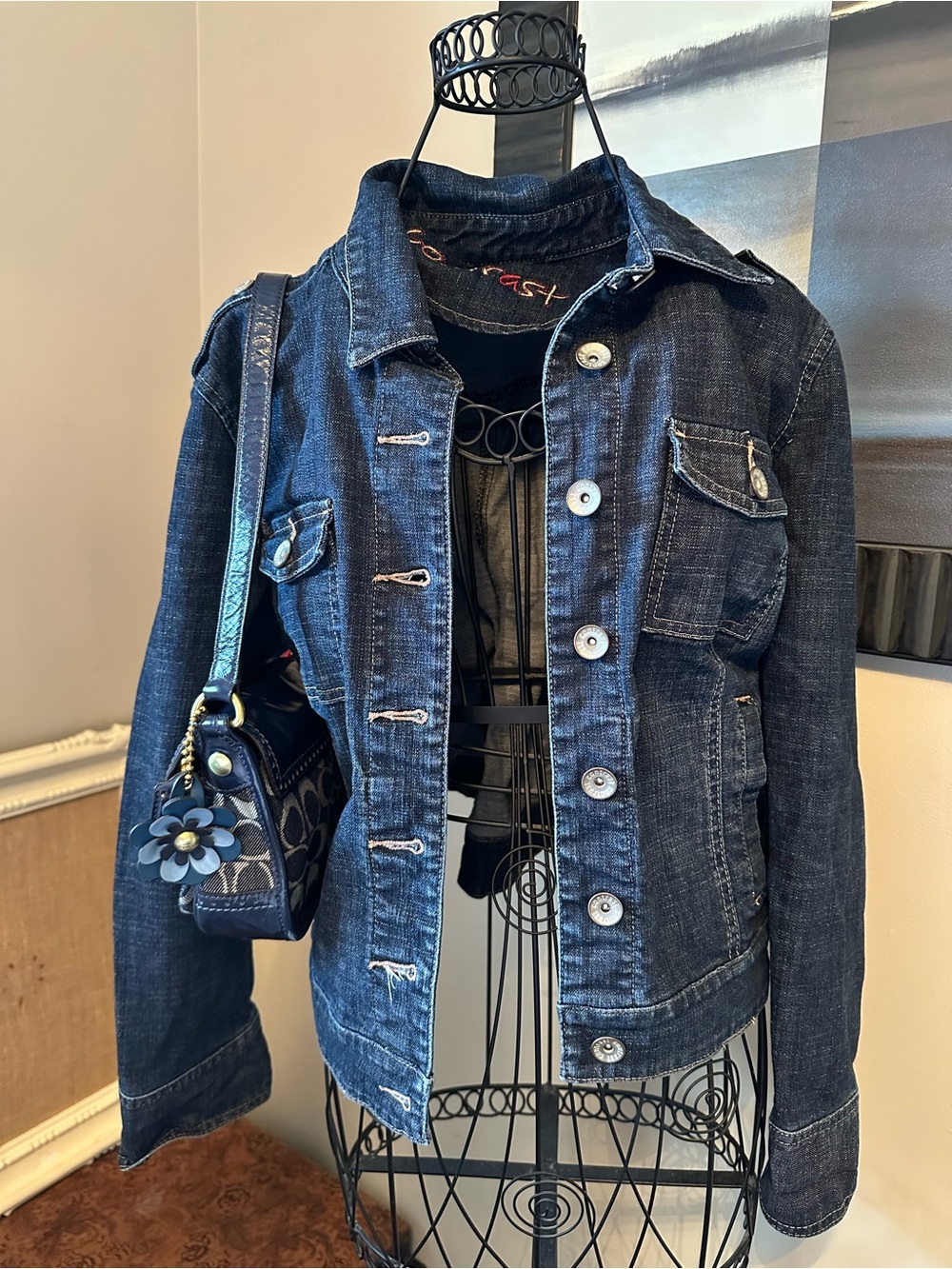 Vintage Y2K Women’s Contrast Dark Wash Denim Jacket